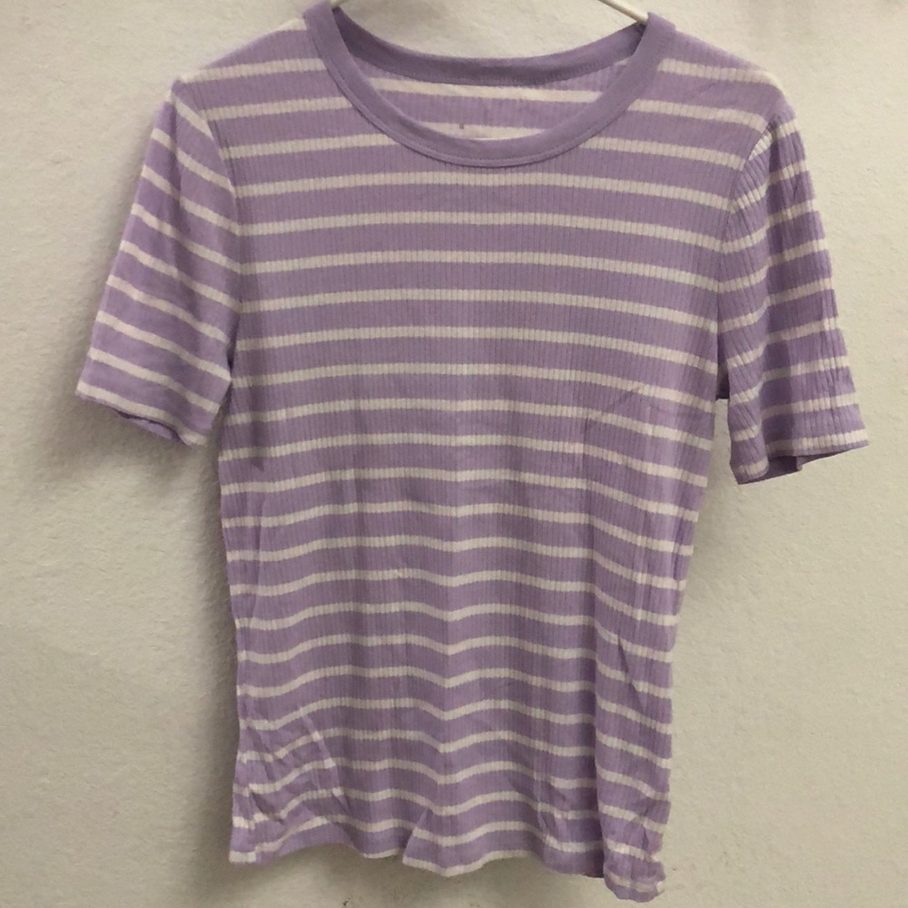 Lavender striped & ribbed top